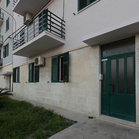 Apartment Leo สปลิท ภายนอก รูปภาพ