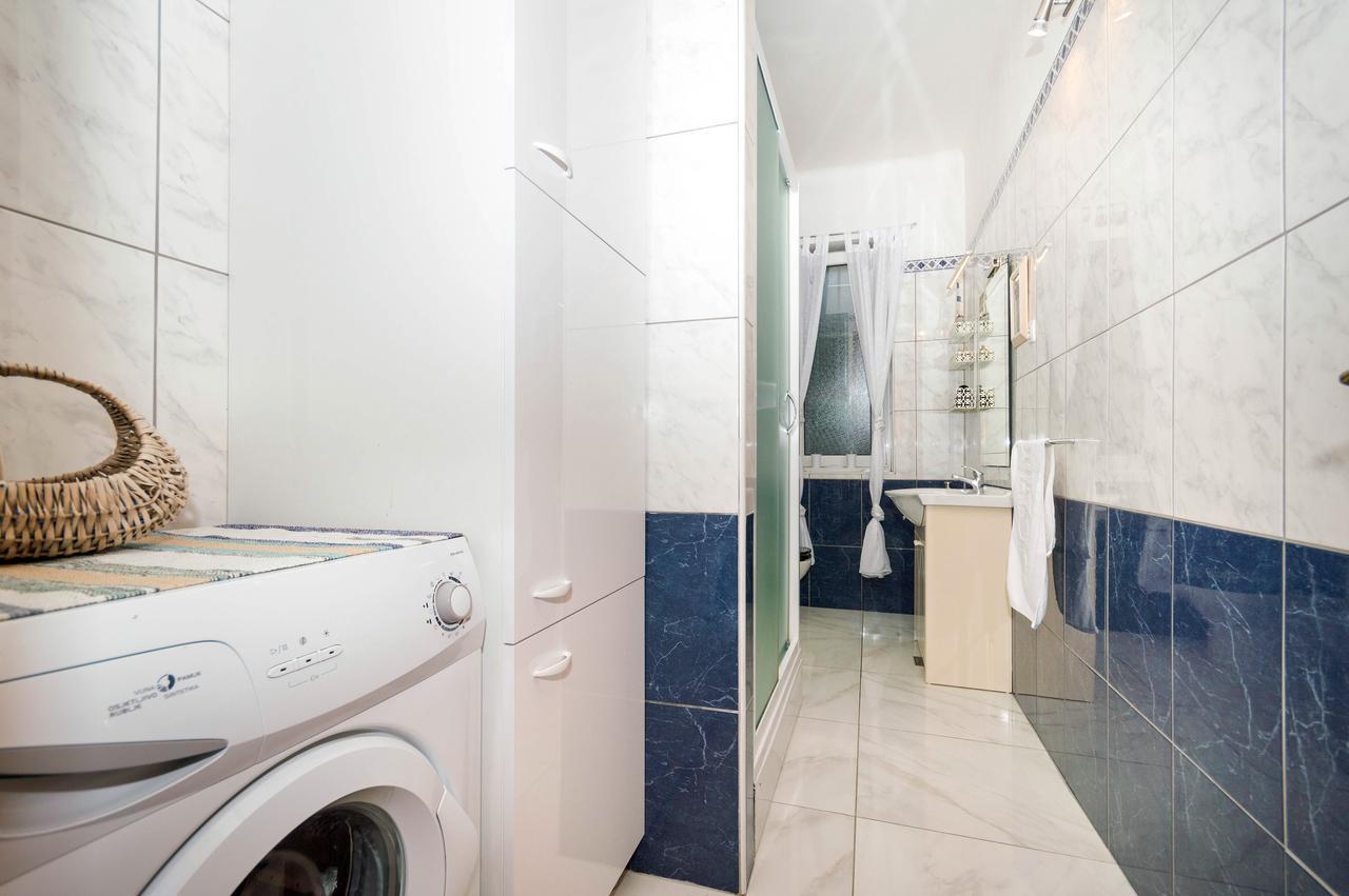 Apartment Leo สปลิท ภายนอก รูปภาพ