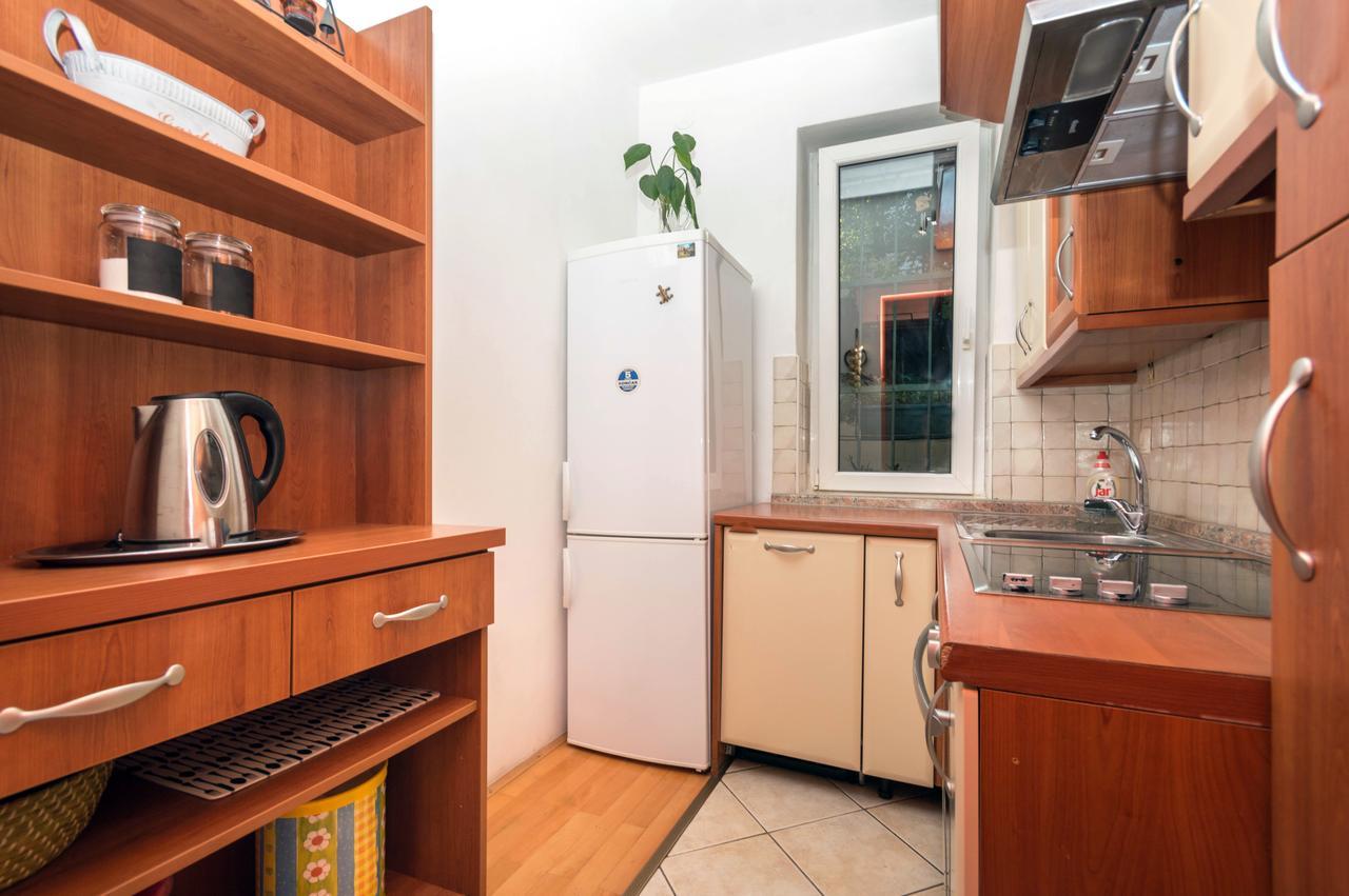 Apartment Leo สปลิท ภายนอก รูปภาพ